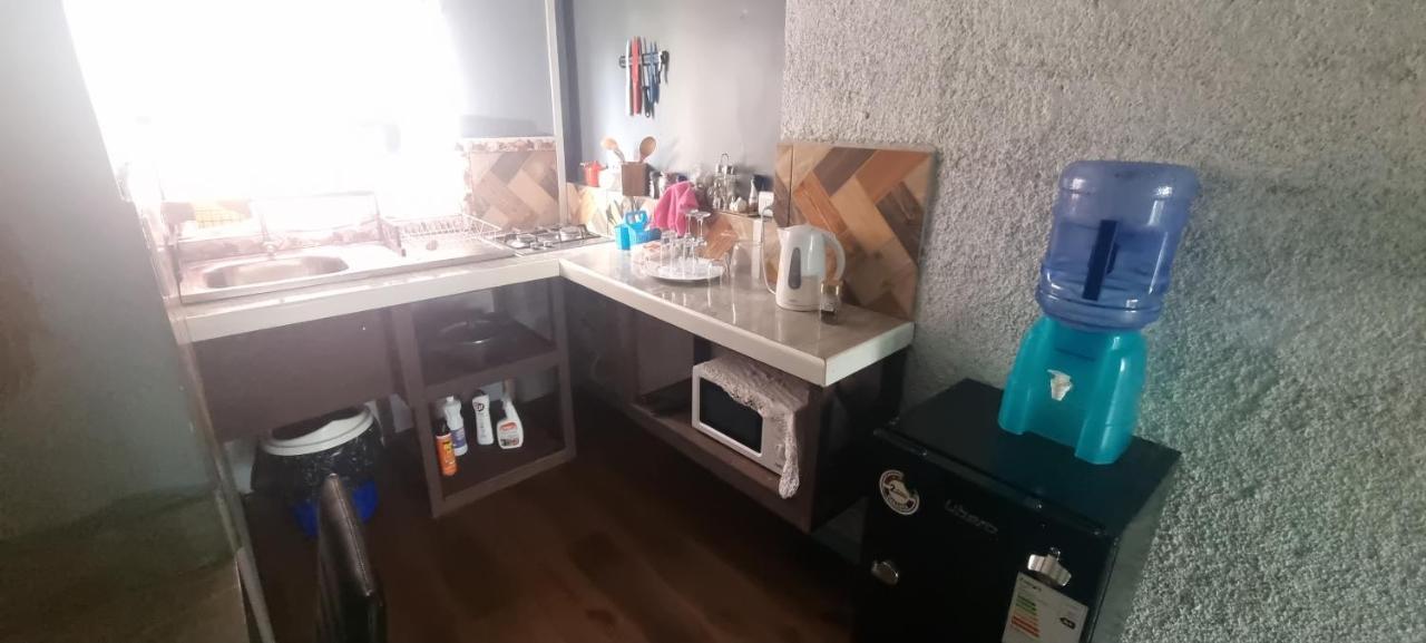 Appartement Hostal Henua Roa 2 à Hanga Roa Extérieur photo